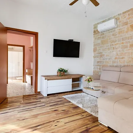 Luxury Agape - Heated Pool, Jacuzzi & Peaceful Retreat Near Zadar Villa Rastevic