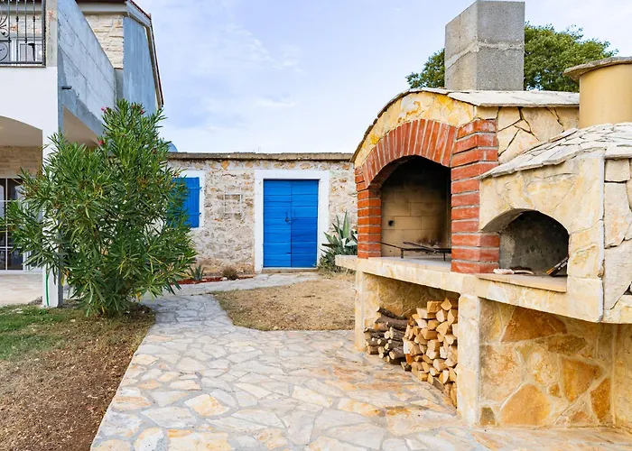 Villa Agape - Heated Pool Rastevic