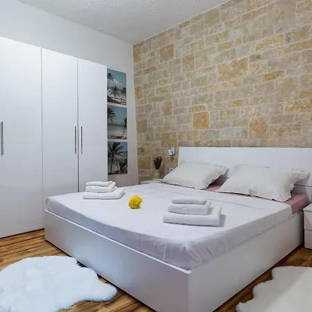 ヴィラ Luxury Agape - Heated Pool, Jacuzzi & Peaceful Retreat Near Zadar