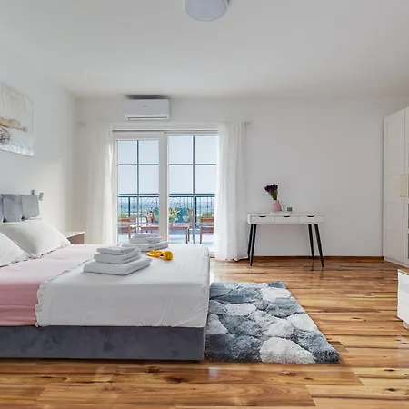 Agape - Heated Pool Villa