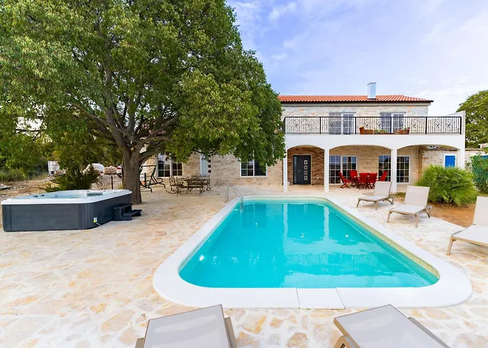 Agape - Heated Pool *