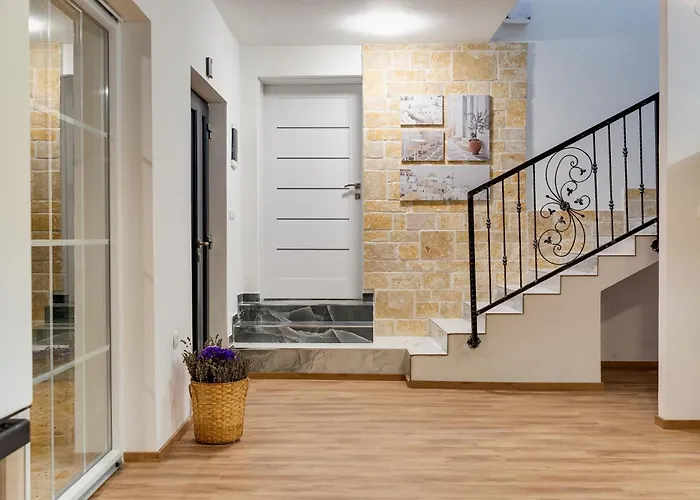 Agape - Heated Pool Rastevic